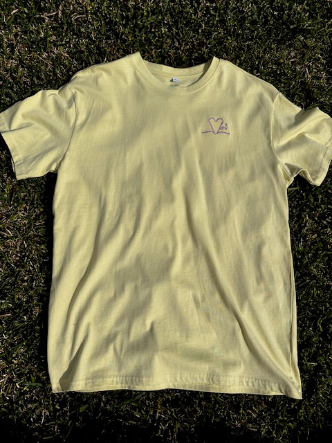Tee shirt unisexe jaune brodé mauve